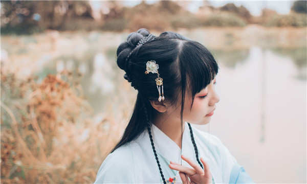 砚山试管助孕生子多少钱？了解真实费用让你更安心